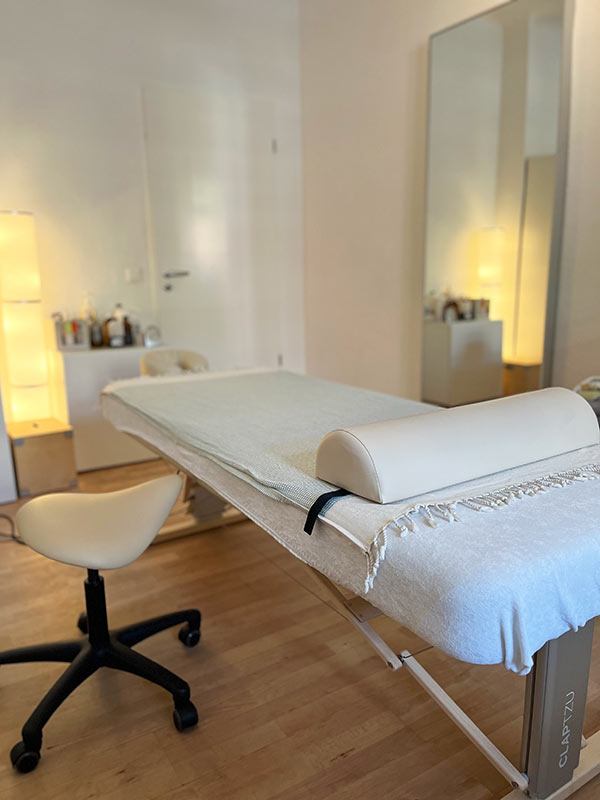 Massage, Atemtherapie - Berlin Charlottenburg Massage, Atemtherapie - Berlin Charlottenburg